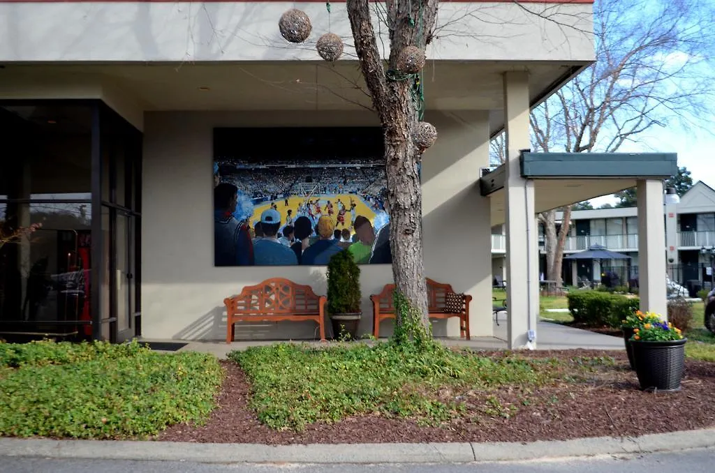Chapel Hill University Inn-1