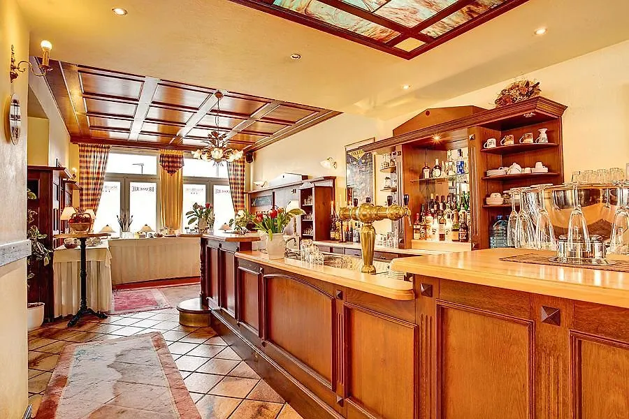 Stadthotel Detmold-1