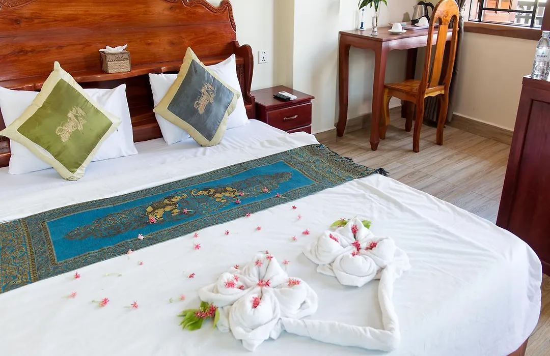 Dynsey Boutique Hotel-1