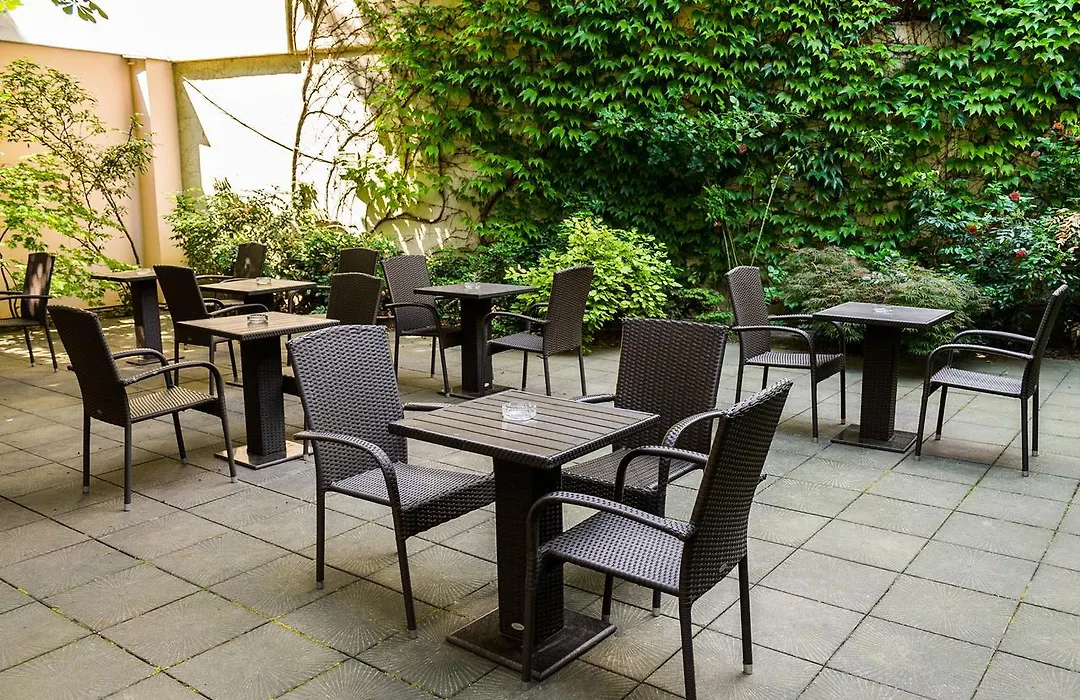 Hotel Dalimil-1