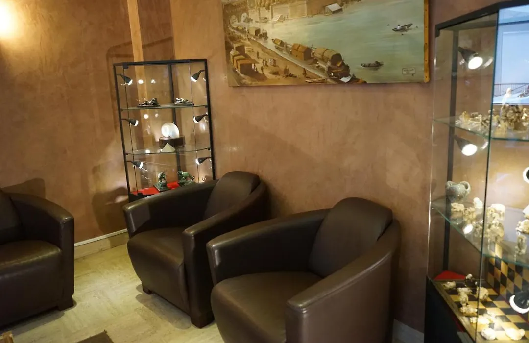Hotel Pierre Nicole-1
