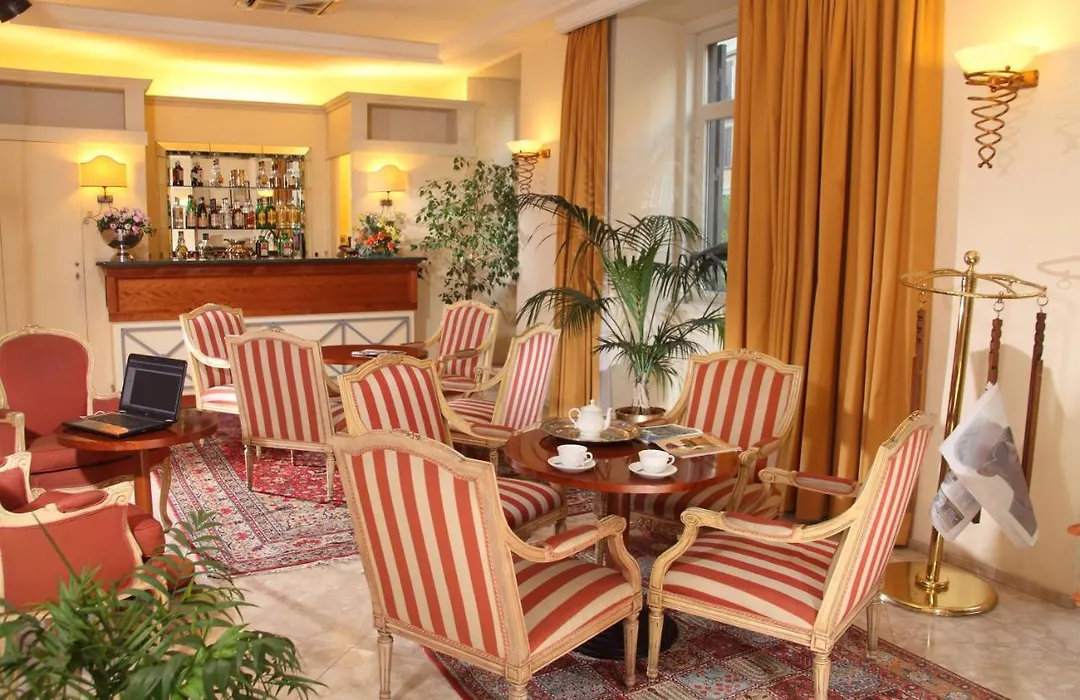Hotel Delle Vittorie-1
