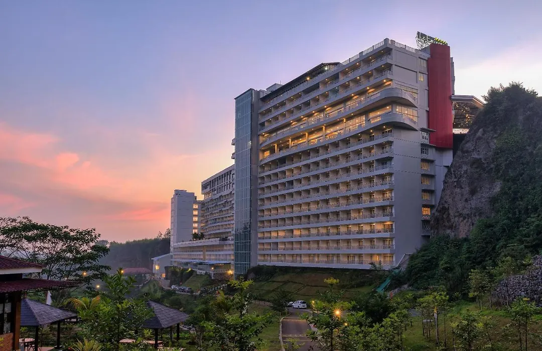 Le Eminence Puncak Hotel Convention & Resort-1