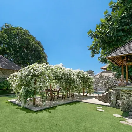 Villa Wantilan Putih-2