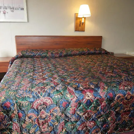 Bayshore Inn-3