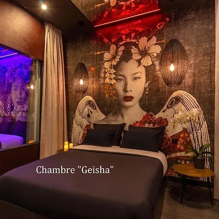 Love Hôtel avec nuit insolite au Dandy et Jacuzzi privatisé-2