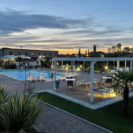 Hotel Bussana-3