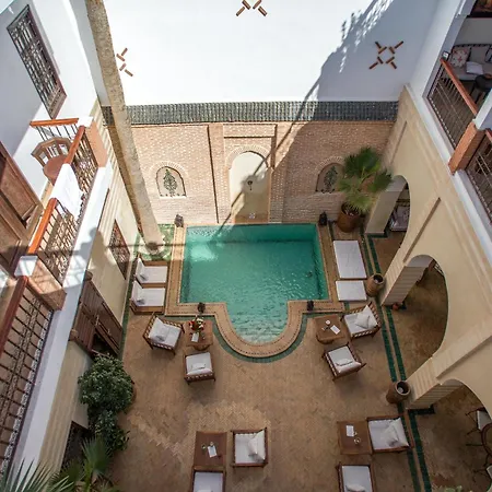 Riad Amira-2