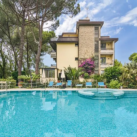 Hotel Nedy-2