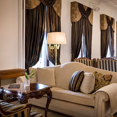 Hotel Bellevue - By Liburnia Hotels & Villas-3