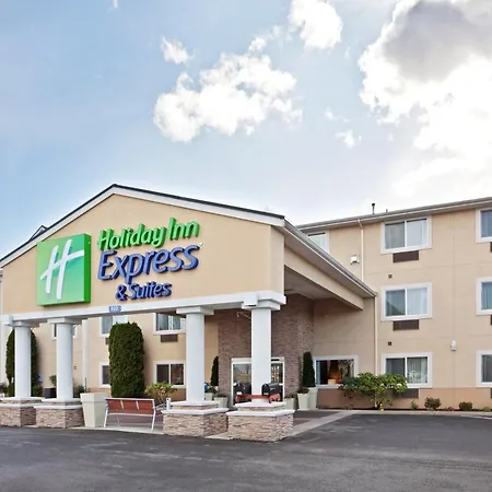 Holiday Inn Express Hotels & Suites Burlington By Ihg-3