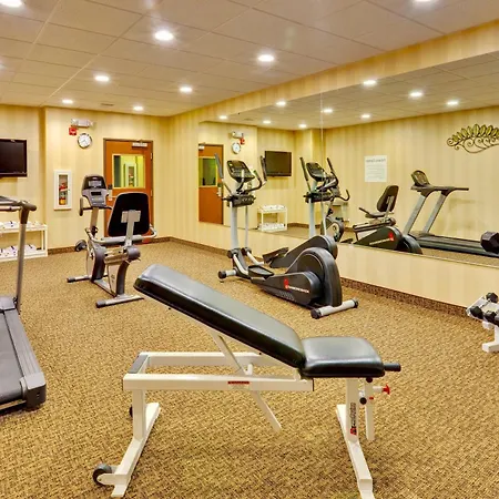 Holiday Inn Express Hotel & Suites Byram By Ihg-2