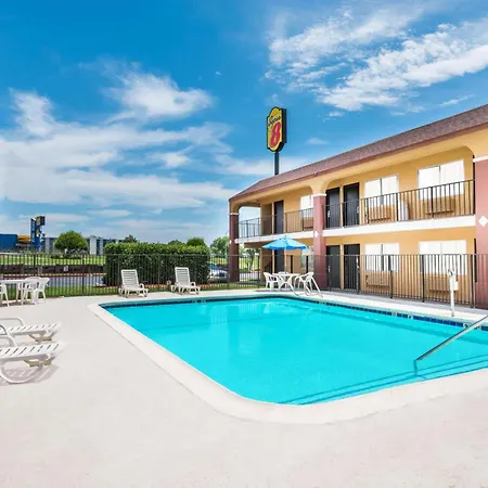 Super 8 By Wyndham Midwest City Ok-3