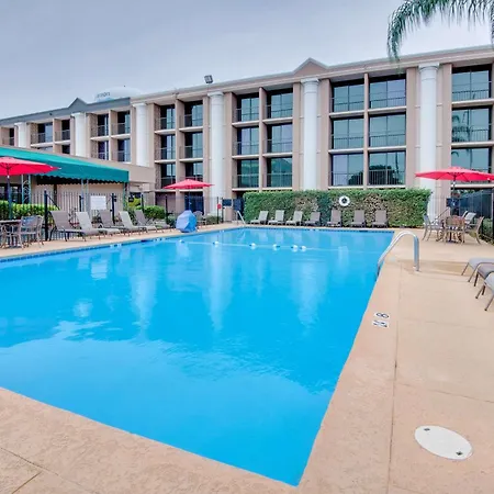 Ramada By Wyndham Metairie New Orleans Airport-2