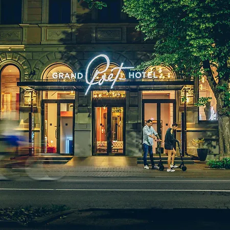 Grand Poet Hotel And Spa By Semarah-3