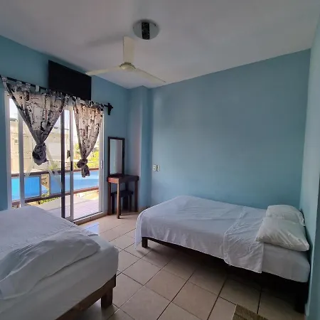 Casa La Paz 1-2