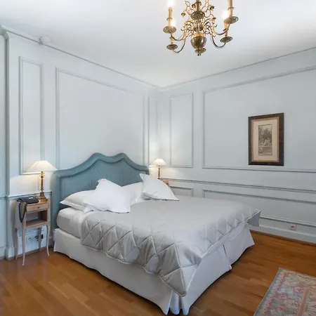 Le Manoir Au Lac-2