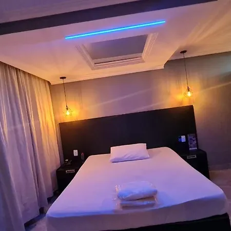 Gran Motel-2