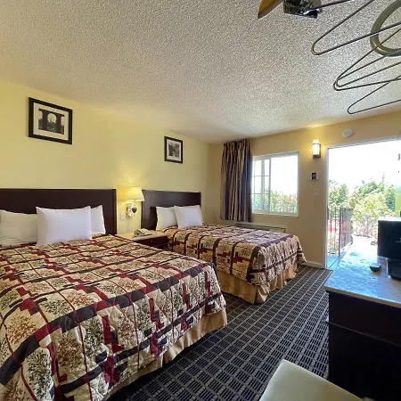 Motel 7 - Near Six Flags, Vallejo - Napa Valley-3