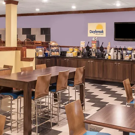 Days Inn By Wyndham South Hill-2