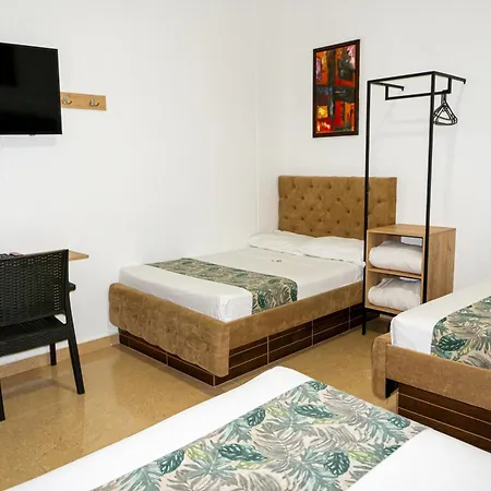 Hotel Central Plaza-2
