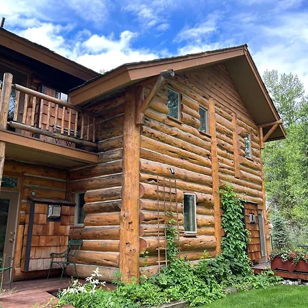 Bentwood Inn-2
