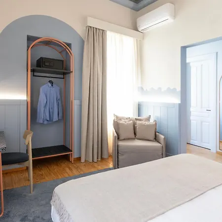 Medley Conceptual Living & Spa-2