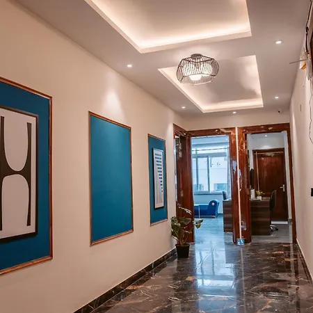 Flxho Duo - Serviced Apartment & Rooms - Golf Course Road-2