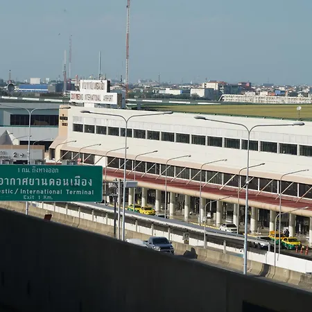 Roomquest It Square Don Mueang Airport-3