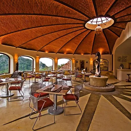 Hostal De La Luz - Spa Holistic Resort-3