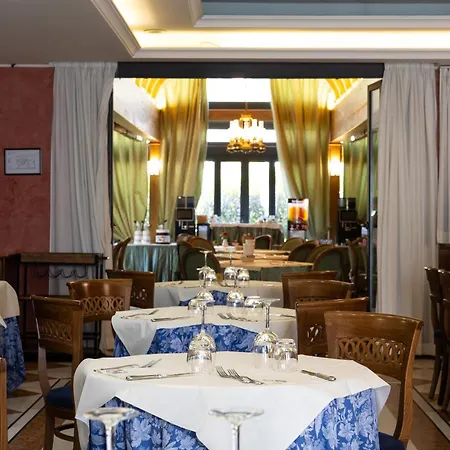 Hotel Lucrezia Borgia-3
