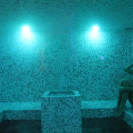 The Hive Hotel-3