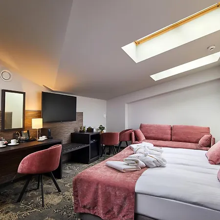 Hotel Estera-3