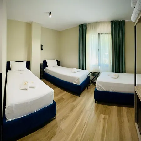Gogo'S Boutique Hotel-2