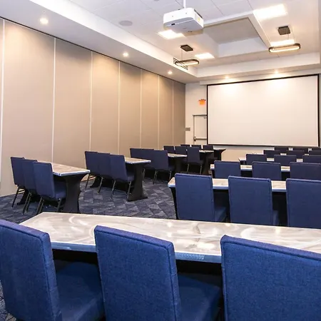 Courtyard By Marriott Rapid City-3