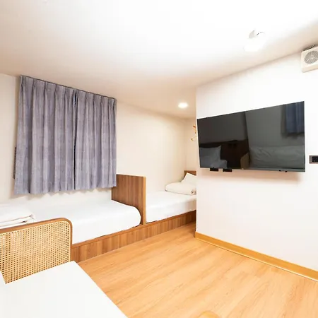 Cat Tail Pocket Inn Ximen-3