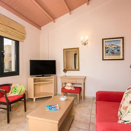 Pilot'S Villas Luxury Suites-3