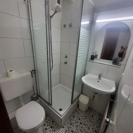 Boardinghouse-Aparthotel mit Parkplatz Küche WIFI-3