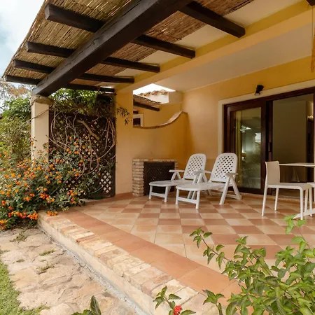 Porto Giunco Residence-3