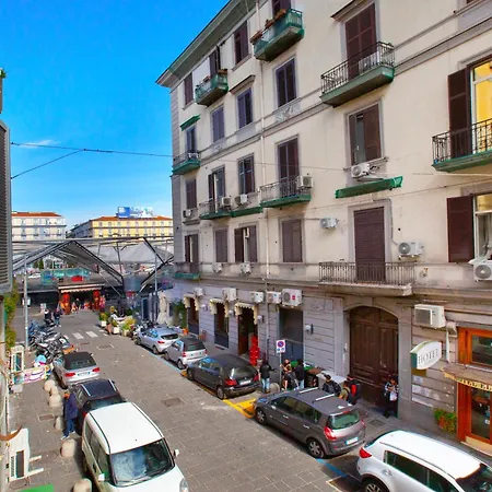 Royal Rooms Station Napoli-2