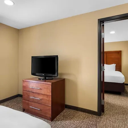 Comfort Suites Yukon - Sw Oklahoma City-3