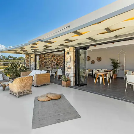 Paradise Island Villas-2