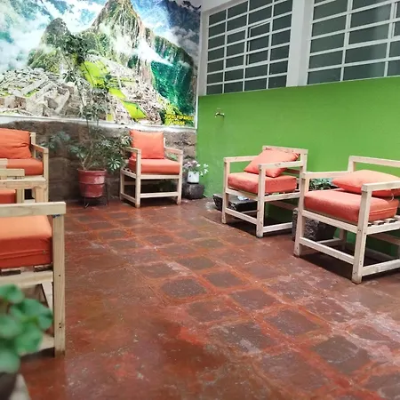 Hostel Tupac Yupanqui House-3