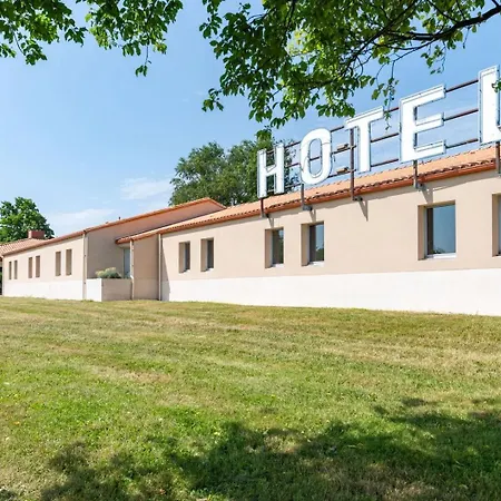 Hôtel La Petite Auberge-2