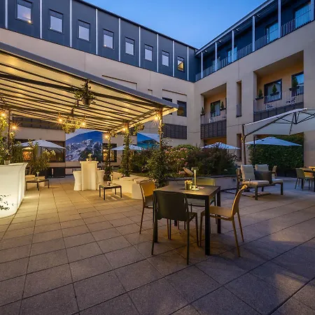 Ih Hotels Milano Gioia-3