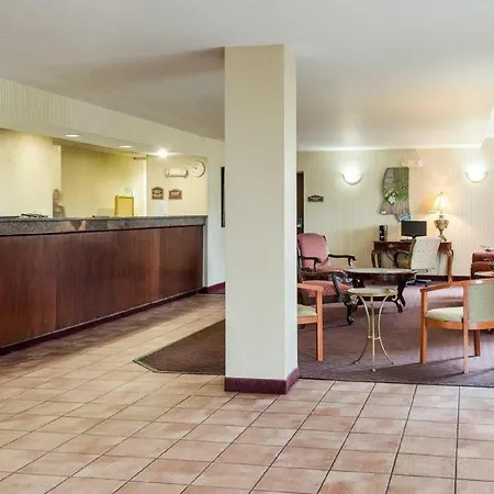 Rodeway Inn Greenville-3