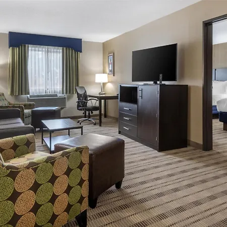 Best Western Providence Warwick Airport Inn-3