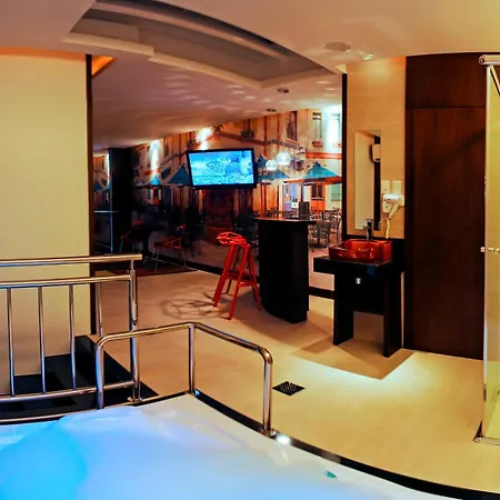 Gran Motel Dubai By Drops-3