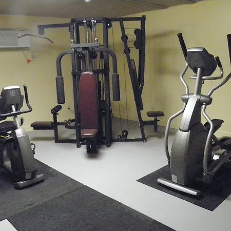 Regency Inn & Suites West Springfield-2