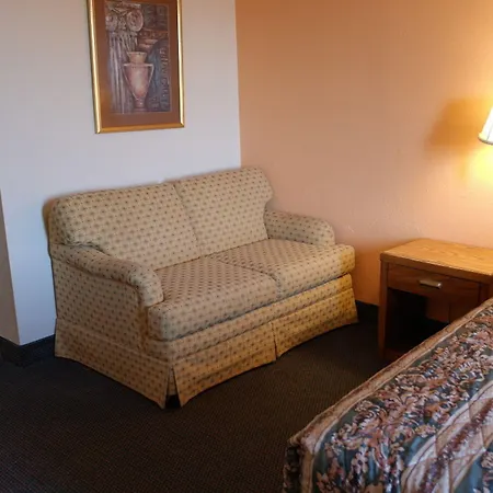 State Line Inn-2